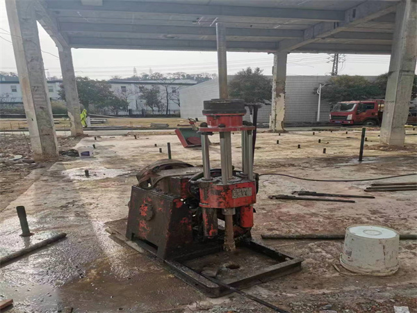 茄子河袖阀管小导管注浆加固施工工艺